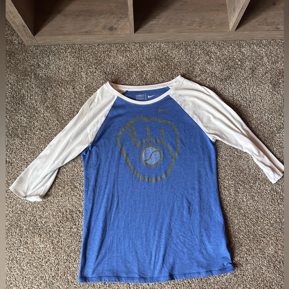 Nike-Milwaukee Brewers shirt